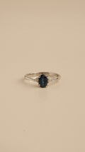Anora Ring
