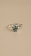 Eliana Ring