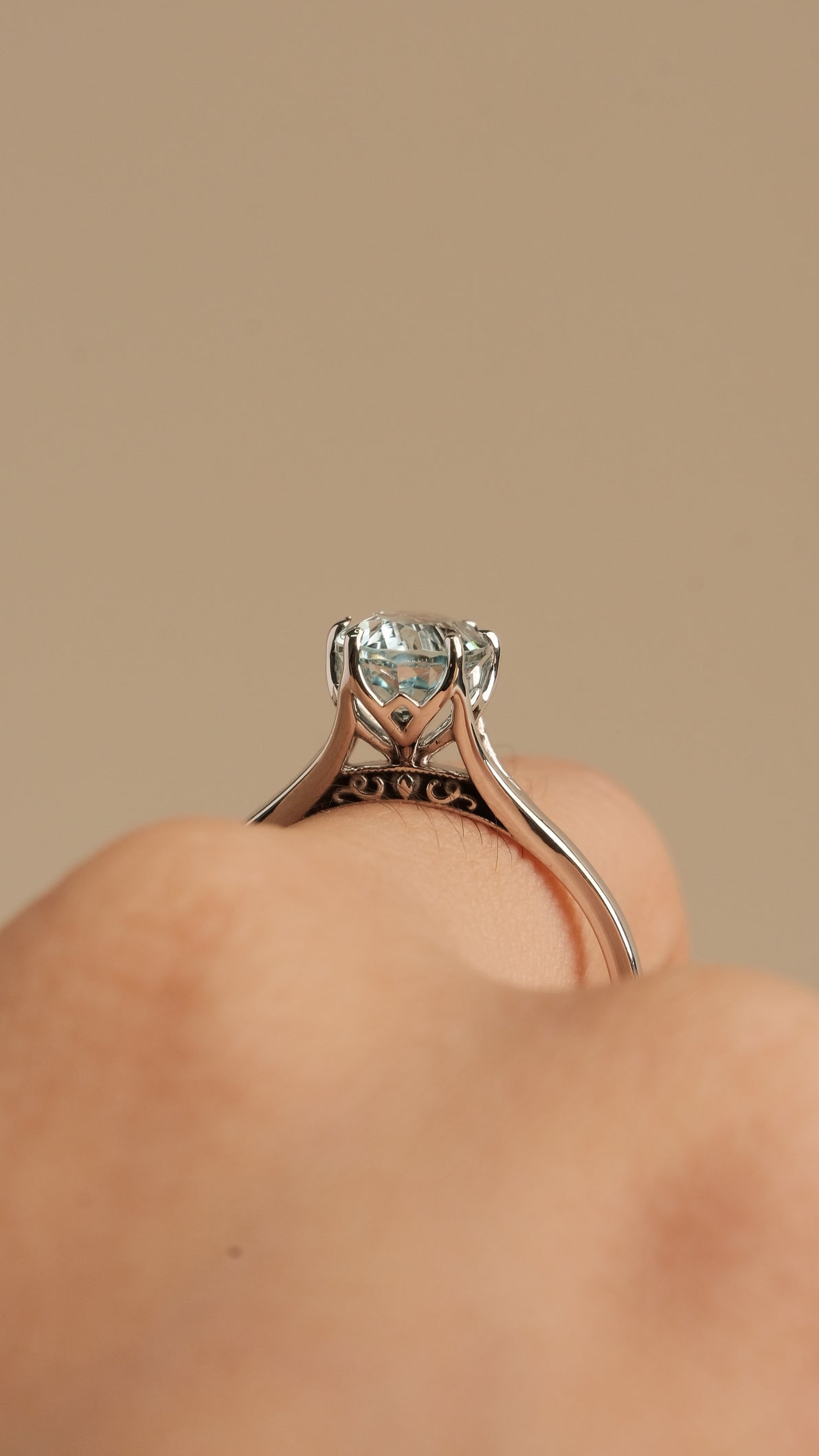 Eliana Ring