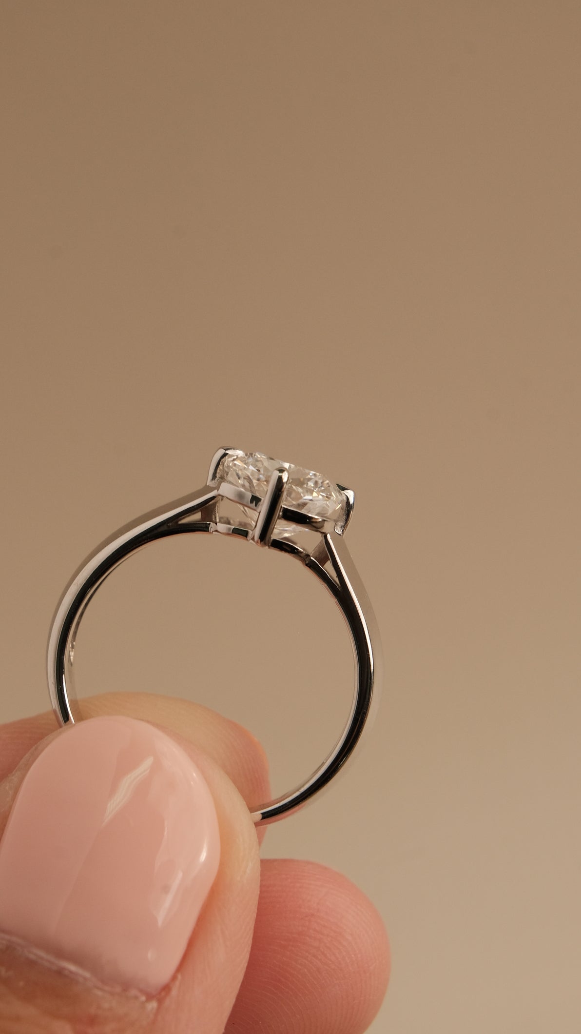 Lucienne Ring