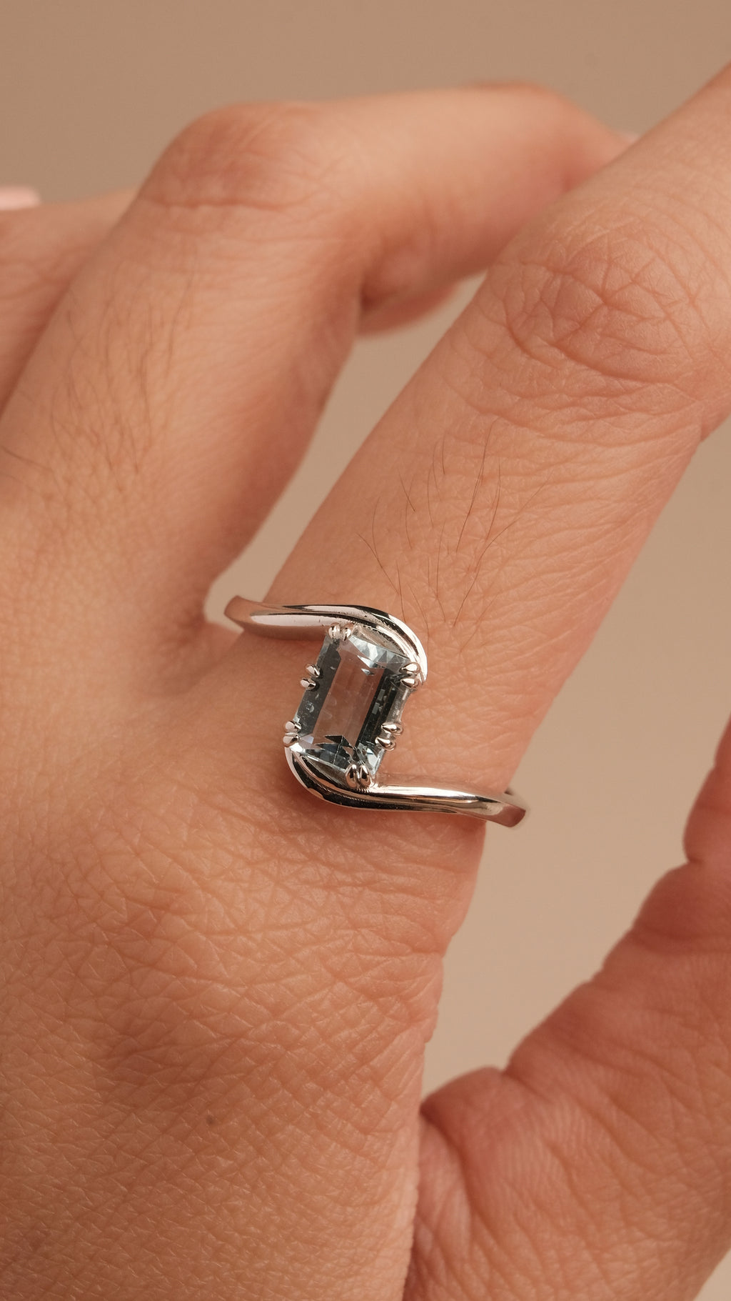 Amara Ring