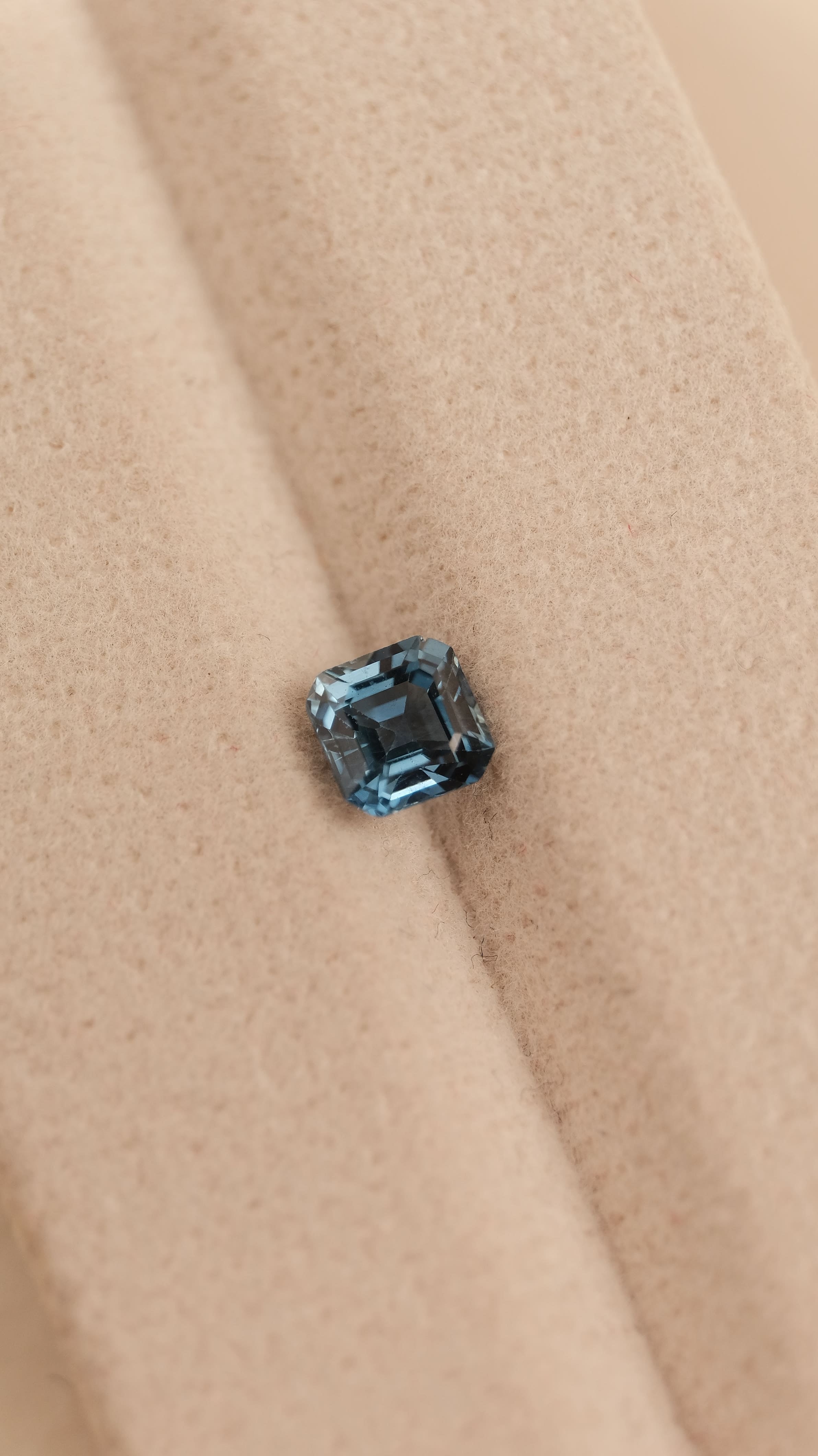 Sapphire #10