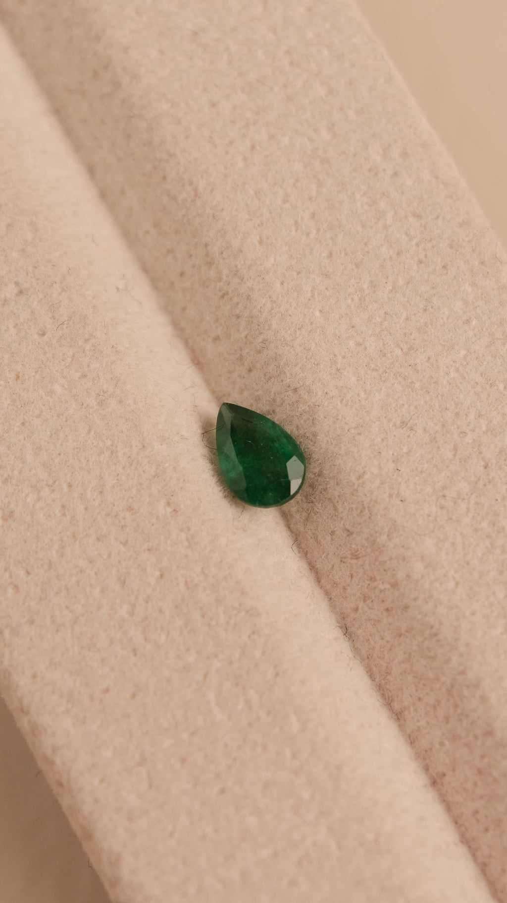 Emerald #27