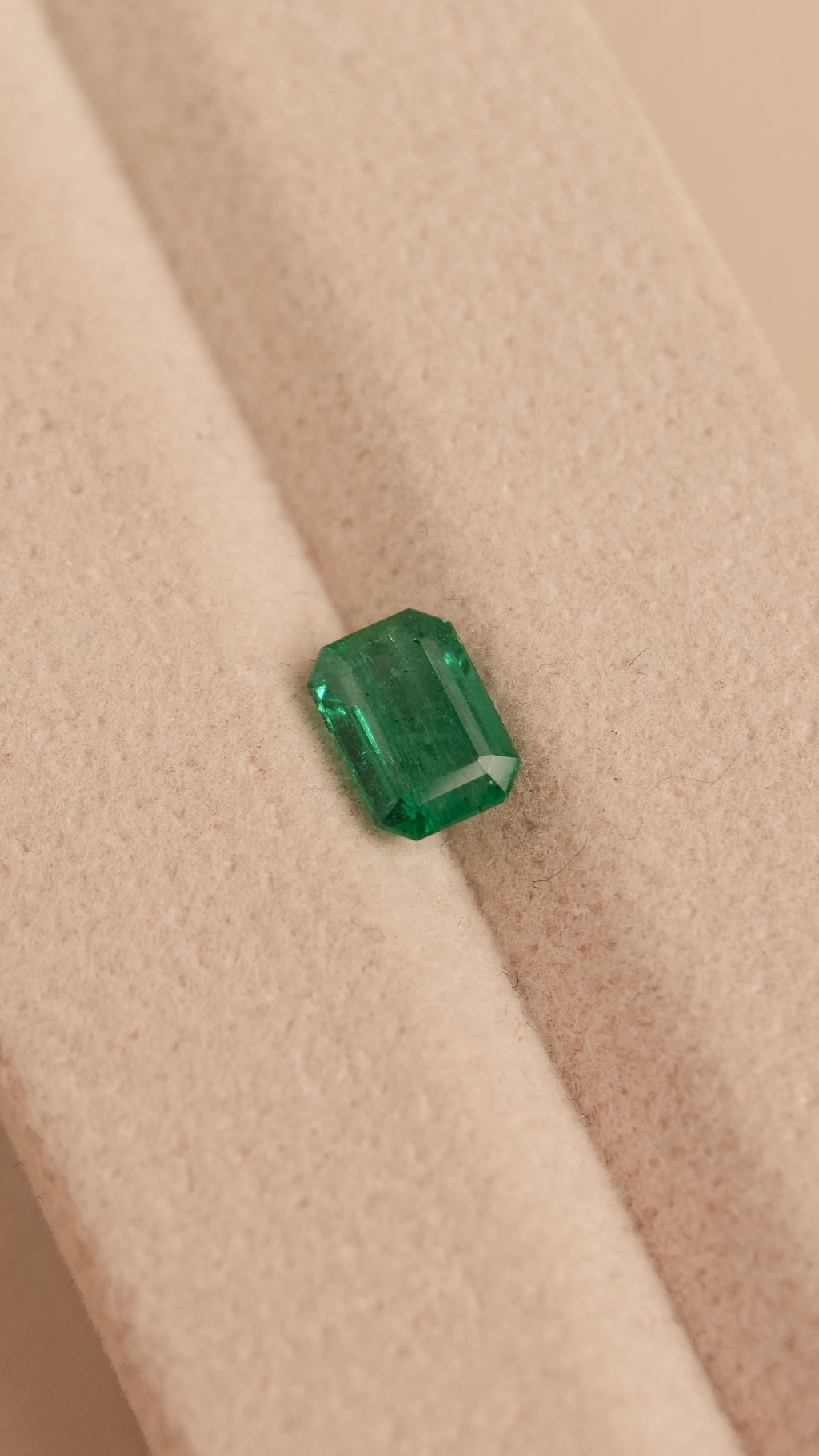 Emerald #28