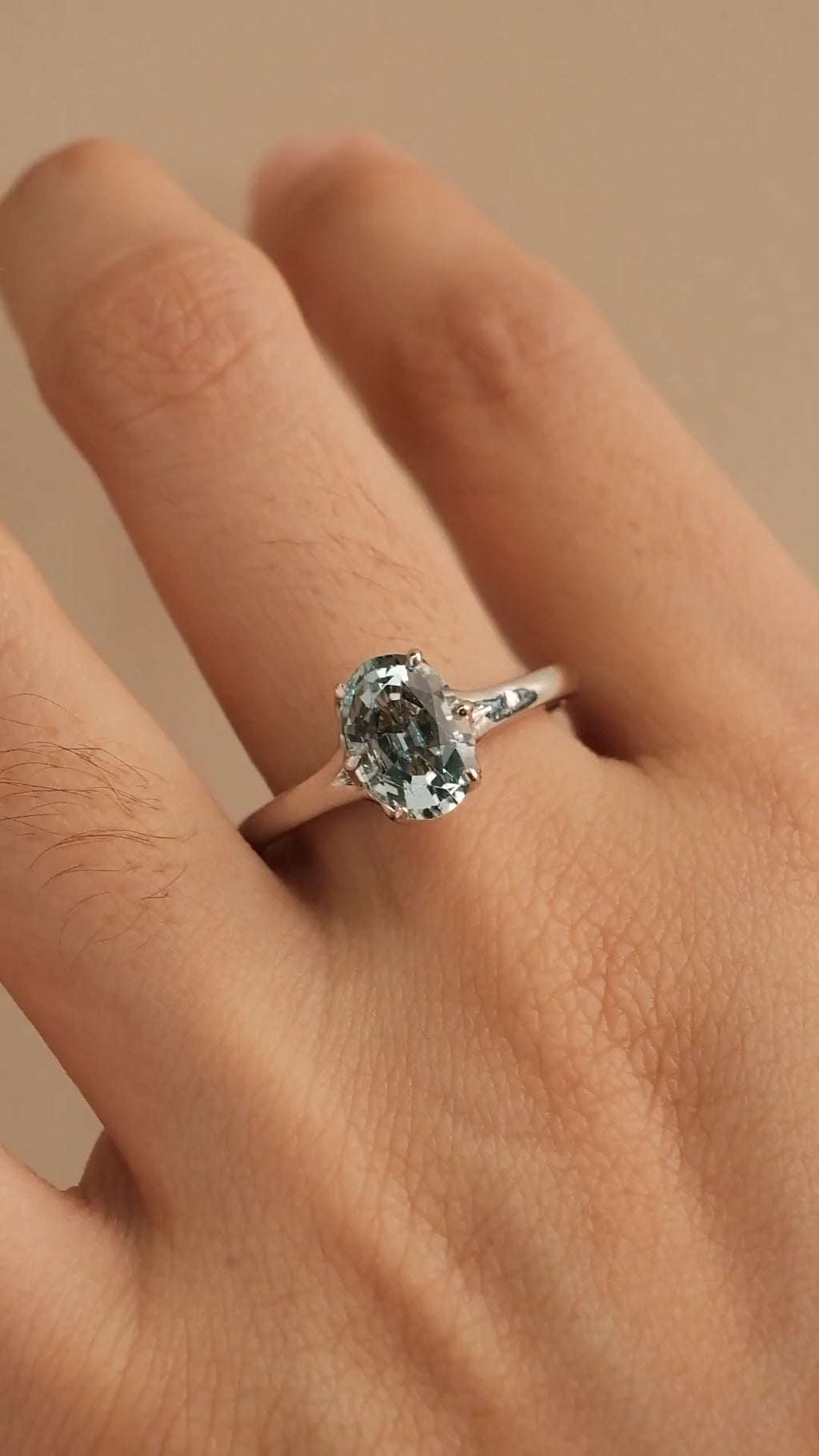 Eliana Ring