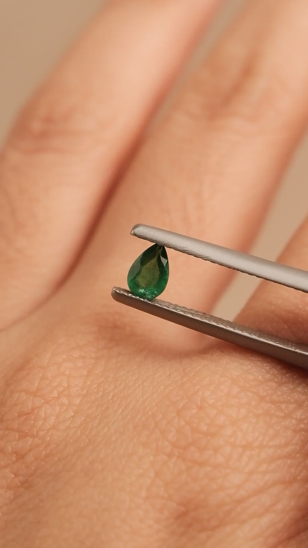 Emerald #27